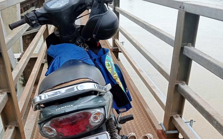 Hé lộ nguyên nhân người đàn ông ôm 2 cháu nhỏ nhảy xuống sông Trà Khúc- Ảnh 3.