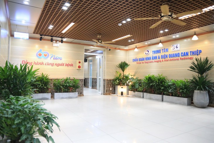 Quản lý môi trường y tế tại Bệnh viện Đa khoa tỉnh Phú Thọ: Xây dựng không gian khám chữa bệnh xanh - sạch - an toàn- Ảnh 2.