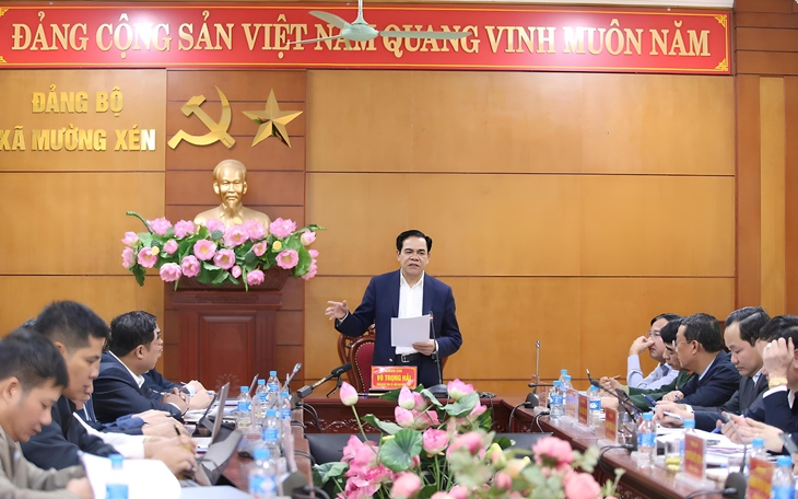 Xóa 'trắng điện, trắng sóng' ở miền Tây Nghệ An- Ảnh 3.