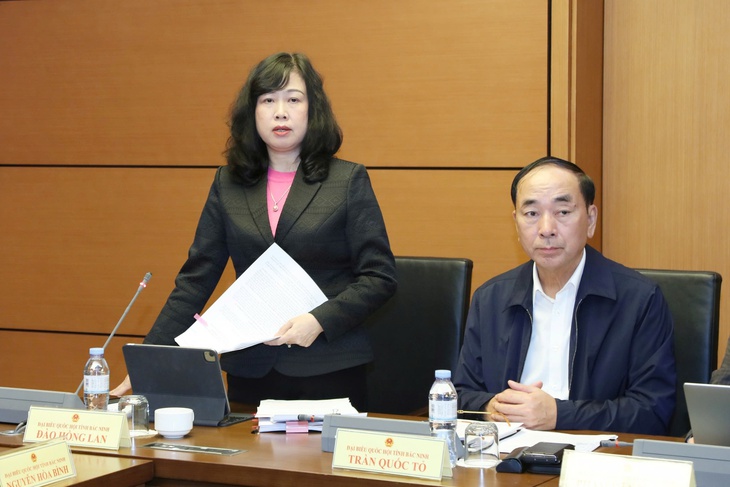 Bộ trưởng Đào Hồng Lan: Bộ Y tế không thể định giá dịch vụ y tế cho các bộ, ngành khác- Ảnh 1. Bộ trưởng Đào Hồng Lan: Bộ Y tế không thể định giá dịch vụ y tế cho các bộ, ngành khác- Ảnh 1.