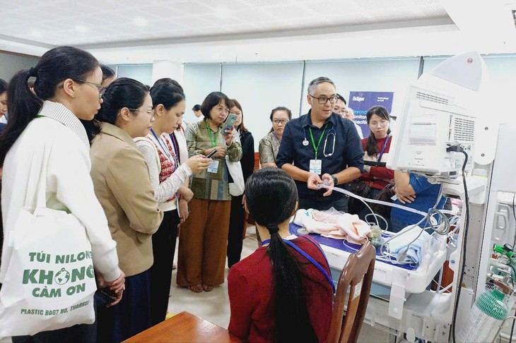 Hội nghị Mạng lưới chăm sóc trẻ sinh non bằng phương pháp Kangaroo diễn ra tại Đà Nẵng- Ảnh 1. Hội nghị Mạng lưới chăm sóc trẻ sinh non bằng phương pháp Kangaroo diễn ra tại Đà Nẵng- Ảnh 1.