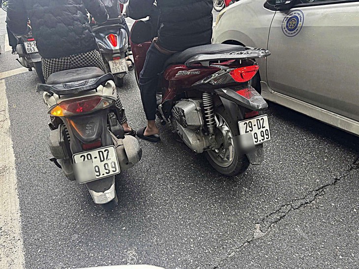 Hà Nội: Hai xe SH trùng biển số cùng dạo phố, bất ngờ lời khai của chủ xe- Ảnh 3.