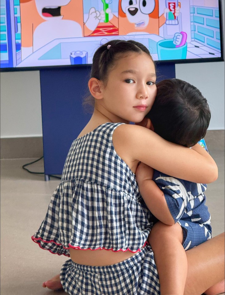 9 năm hôn nhân đẹp như cổ tích của siêu mẫu Hà Anh và chồng Tây- Ảnh 11.