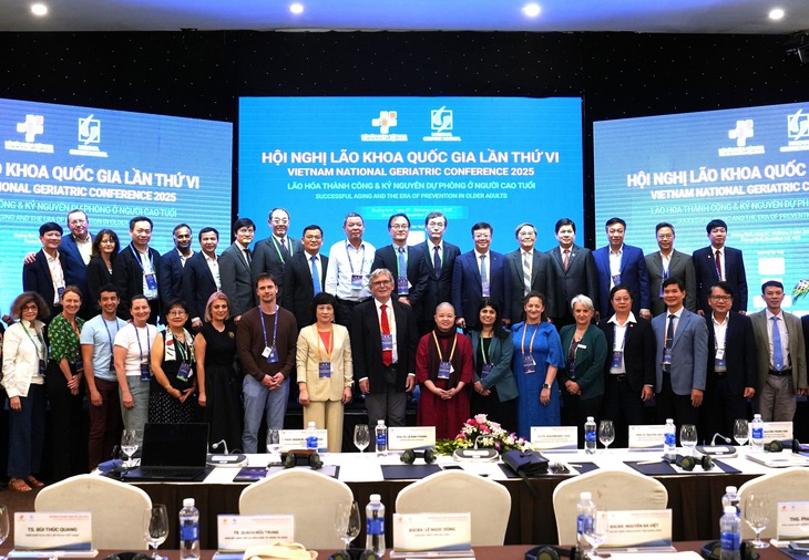 Xây dựng hướng dẫn chuyên môn cho hơn 20 nhóm hội chứng và bệnh lý đặc trưng ở người cao tuổi- Ảnh 2.