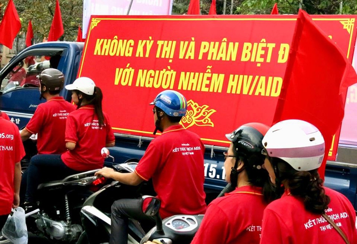 ‘Đoàn kết là sức mạnh – Chung tay chấm dứt dịch bệnh AIDS’: Hành động vì một Việt Nam không còn kỳ thị, không ai bị bỏ lại phía sau- Ảnh 1.