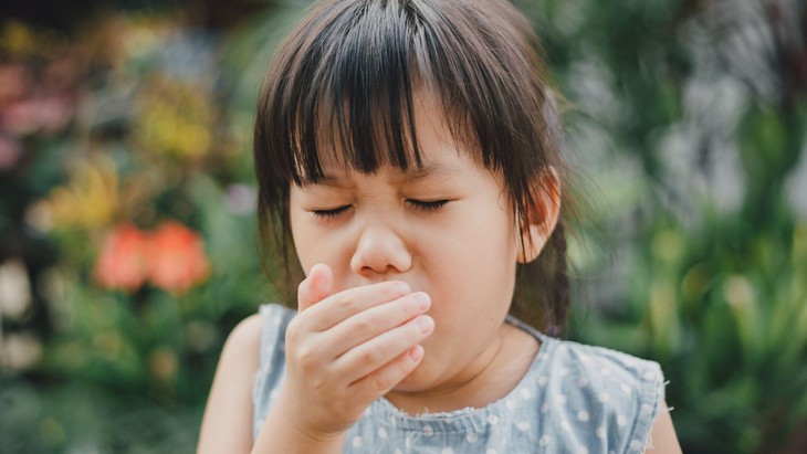 Chuyên gia cảnh báo mối nguy hại từ vi khuẩn thời điểm giao mùa- Ảnh 1.