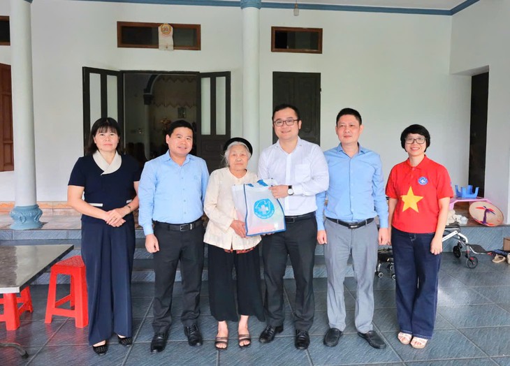 Bác sĩ dùng AI sàng lọc miễn phí bệnh thận mạn và tim mạch cho 1.000 người dân Ninh Bình- Ảnh 10.