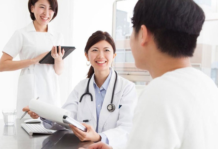 Tầm soát ung thư: Khi nào là cần, khi nào là lạm dụng?- Ảnh 2.