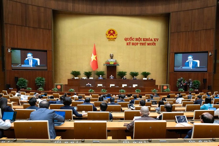 Quốc hội thêm 7 nội dung lớn vào chương trình Kỳ họp thứ 10- Ảnh 1. Quốc hội thêm 7 nội dung lớn vào chương trình Kỳ họp thứ 10- Ảnh 1.