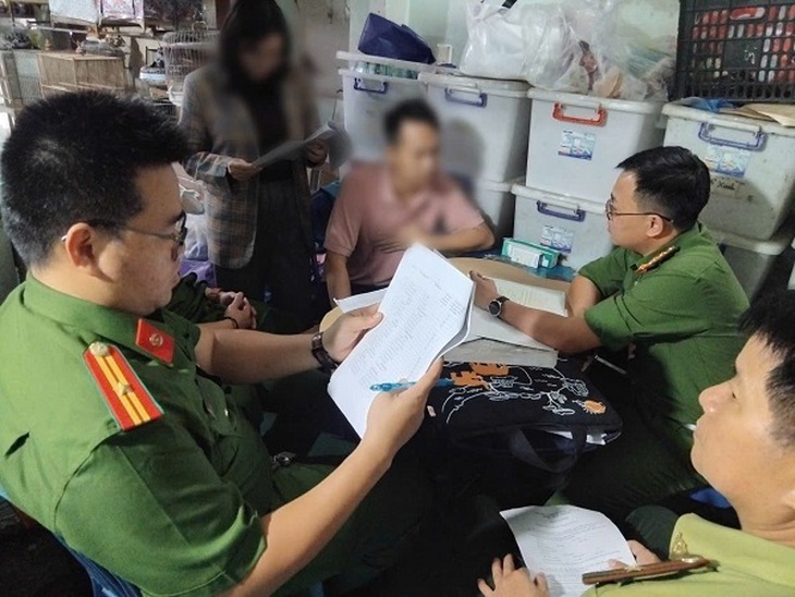 Đà Nẵng: Giải cứu nhiều chim kim oanh mỏ đỏ quý hiếm- Ảnh 2.