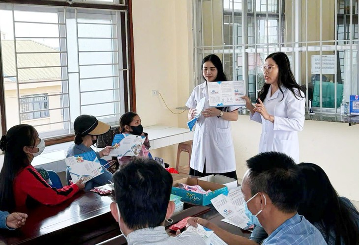 Giảm kỳ thị để người nhiễm HIV trẻ tuổi tiếp cận điều trị hiệu quả- Ảnh 2.