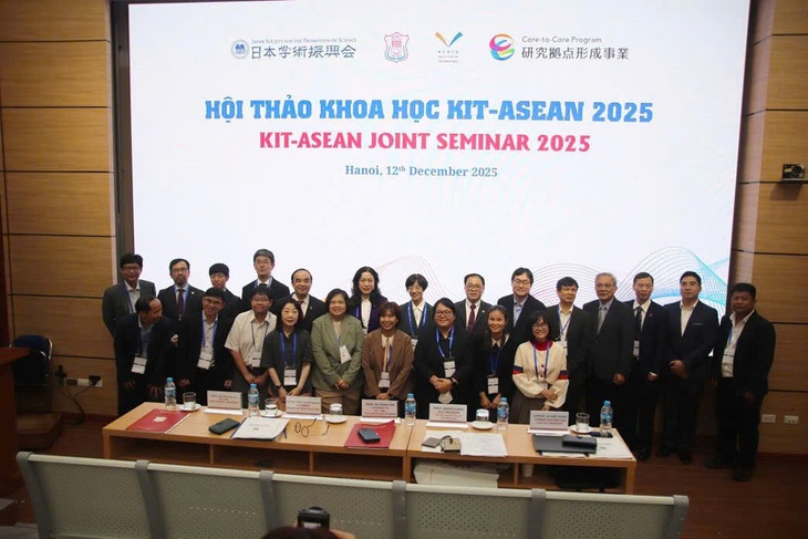 Trường Đại học Y Hà Nội thúc đẩy hợp tác nghiên cứu y sinh và chuyển đổi số- Ảnh 2.