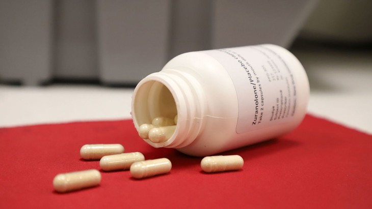 Canada cấp phép sử dụng thuốc zuranolone trong điều trị chứng trầm cảm sau sinh- Ảnh 1.