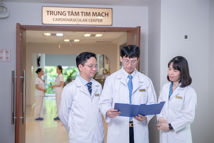 Bác sĩ tiên phong đưa công nghệ in 3D vào can thiệp tim mạch- Ảnh 2. Bác sĩ tiên phong đưa công nghệ in 3D vào can thiệp tim mạch- Ảnh 2.