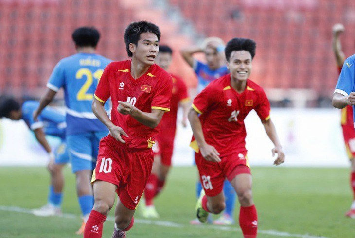 Đội tuyển U22 Việt Nam vào chung kết bóng đá nam SEA Games 33- Ảnh 1.