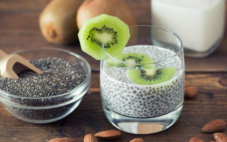 6 lý do bạn nên bắt đầu ăn hạt chia ngay hôm nay