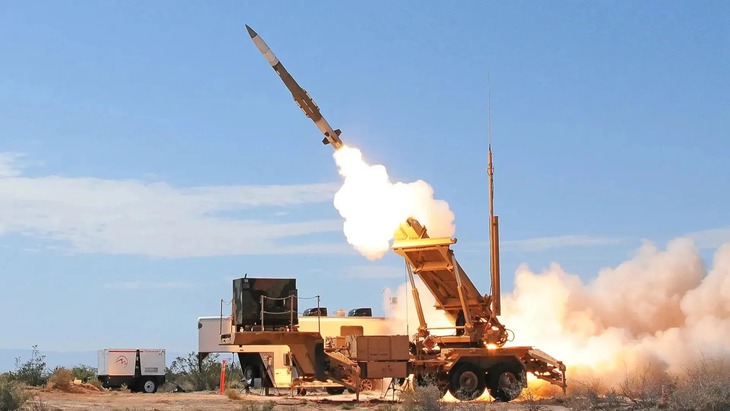 Tên lửa Patriot mới giúp Mỹ vá điểm mù phòng không- Ảnh 1.