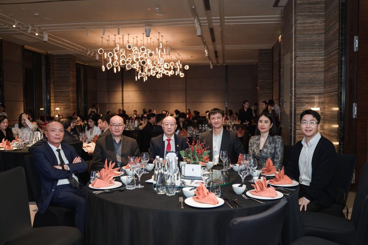 Longevity Medical tổ chức tiệc tri ân PGS.TS.BS Phan Toàn Thắng, gửi gắm thông điệp chăm sóc sức khỏe ý nghĩa- Ảnh 4.