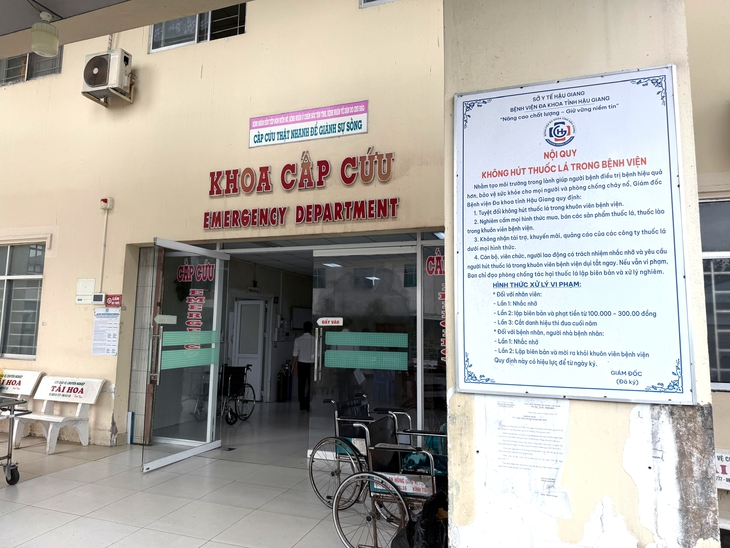 Lan tỏa phong trào xây dựng cơ sở y tế không khói thuốc lá để bảo vệ sức khoẻ cộng đồng- Ảnh 1.