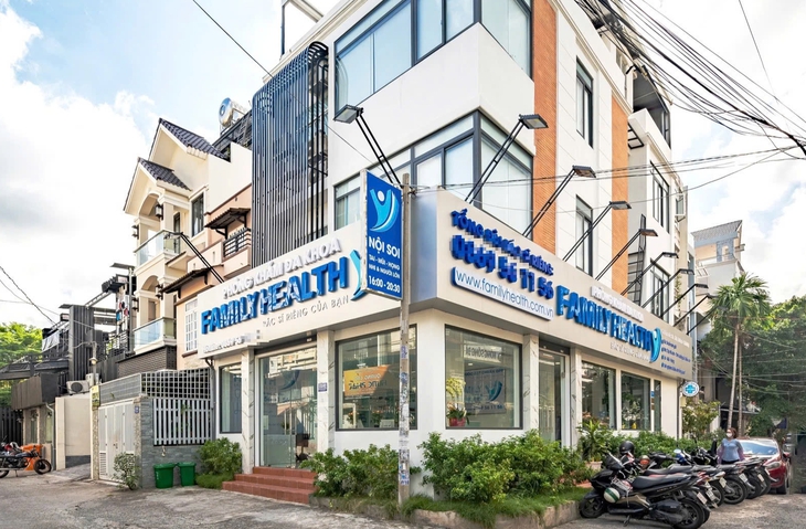 Nhiều cơ sở khám chữa bệnh 'chui', sản xuất mỹ phẩm kém chất lượng ở TPHCM bị xử phạt- Ảnh 1. Nhiều cơ sở khám chữa bệnh 'chui', sản xuất mỹ phẩm kém chất lượng ở TPHCM bị xử phạt- Ảnh 1.