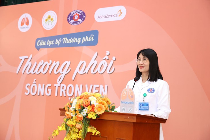 Tăng cường chăm sóc toàn diện cho bệnh nhân ung thư phổi từ mô hình Câu lạc bộ 'Thương Phổi'- Ảnh 1. Tăng cường chăm sóc toàn diện cho bệnh nhân ung thư phổi từ mô hình Câu lạc bộ 'Thương Phổi'- Ảnh 1.