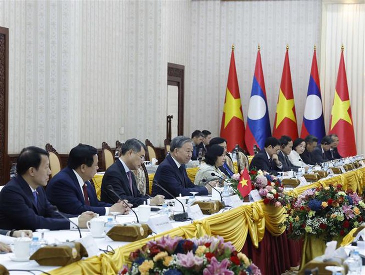 Tổng Bí thư Tô Lâm và Phu nhân kết thúc tốt đẹp chuyến thăm cấp Nhà nước tới Lào- Ảnh 5. Tổng Bí thư Tô Lâm và Phu nhân kết thúc tốt đẹp chuyến thăm cấp Nhà nước tới Lào- Ảnh 5.