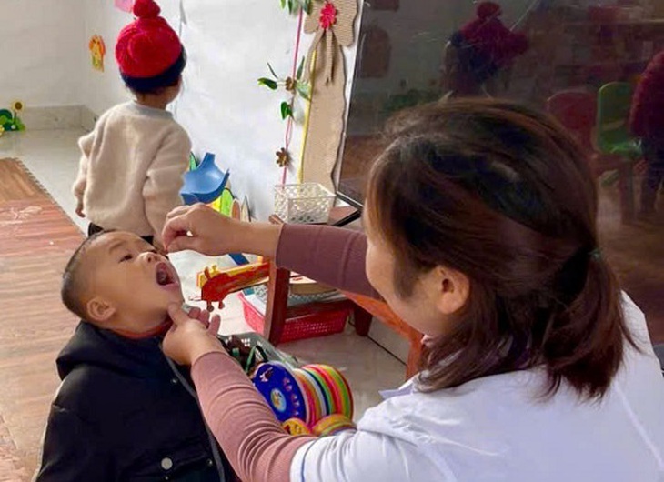 Vitamin A – mảnh ghép quan trọng trong chăm sóc trẻ em Tuyên Quang- Ảnh 2.
