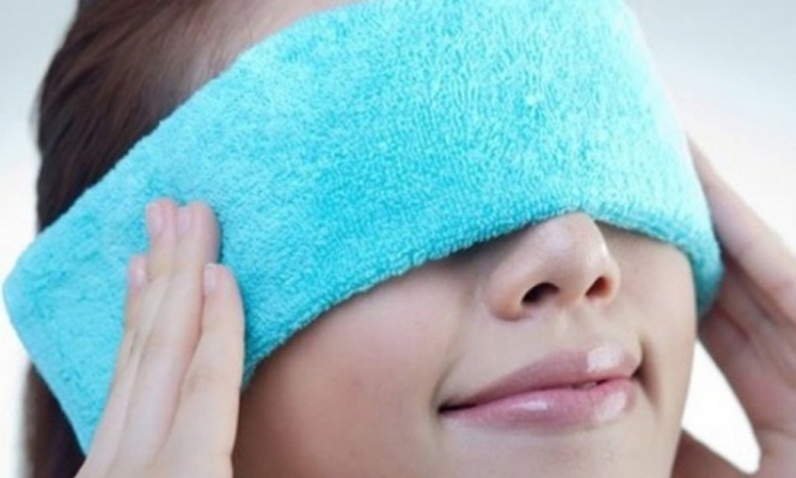 Các bệnh mắt hay gặp khi tiếp xúc nhiều với máy tính, điện thoại
- Ảnh 2.
