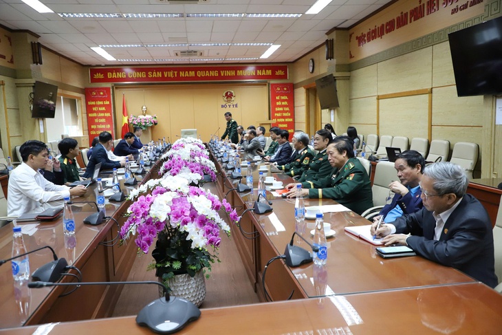 Hội Quân dân y Việt Nam là cánh tay nối dài của Bộ Y tế trong chăm sóc, bảo vệ và nâng cao sức khỏe nhân dân- Ảnh 1. Hội Quân dân y Việt Nam là cánh tay nối dài của Bộ Y tế trong chăm sóc, bảo vệ và nâng cao sức khỏe nhân dân- Ảnh 1.