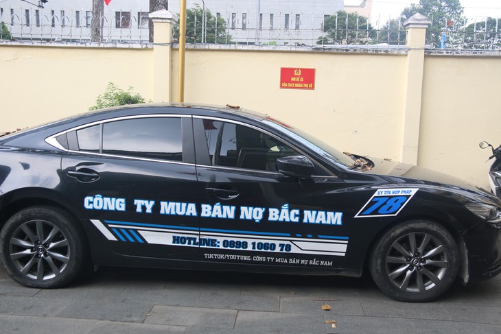 Khởi tố băng nhóm cưỡng đoạt tài sản núp bóng công ty mua bán nợ- Ảnh 6. Khởi tố băng nhóm cưỡng đoạt tài sản núp bóng công ty mua bán nợ- Ảnh 6.