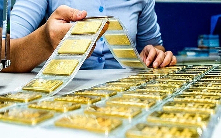 Giá vàng hôm nay ngày 23/12 tăng vọt lên đỉnh cao mới