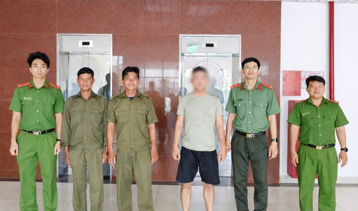 Tin lời quảng cáo tìm 'việc nhẹ lương cao', 5 người ở Lâm Đồng bị lừa sang Campuchia- Ảnh 1.