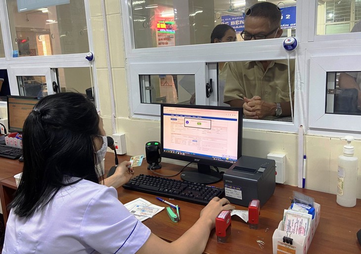 Cơ sở y tế Hà Tĩnh 'ghi điểm' từ đổi mới tinh thần phục vụ- Ảnh 2. Cơ sở y tế Hà Tĩnh 'ghi điểm' từ đổi mới tinh thần phục vụ- Ảnh 2.