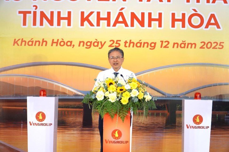 Khởi công cầu Nguyễn Tất Thành ở Khánh Hòa, mở ra trục kết nối chiến lược- Ảnh 2. Khởi công cầu Nguyễn Tất Thành ở Khánh Hòa, mở ra trục kết nối chiến lược- Ảnh 2.