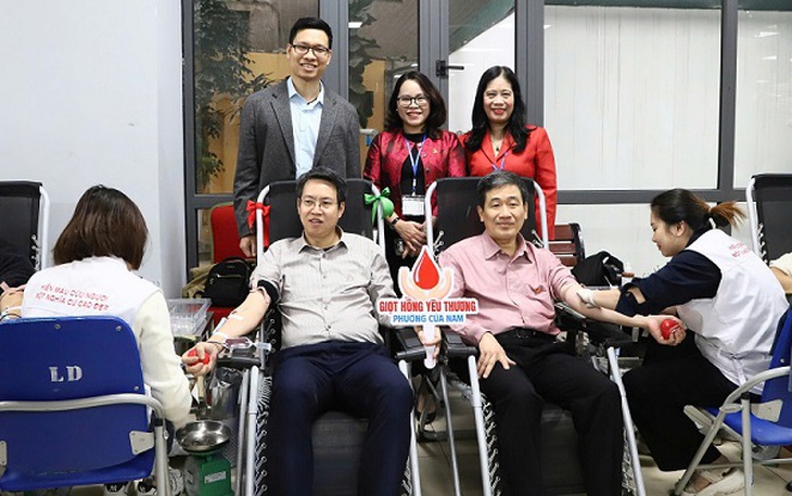 Phường Cửa Nam, Hà Nội: Tiếp nhận gần 300 đơn vị máu trong Ngày hội Hiến máu 2025- Ảnh 2. Phường Cửa Nam, Hà Nội: Tiếp nhận gần 300 đơn vị máu trong Ngày hội Hiến máu 2025- Ảnh 2.