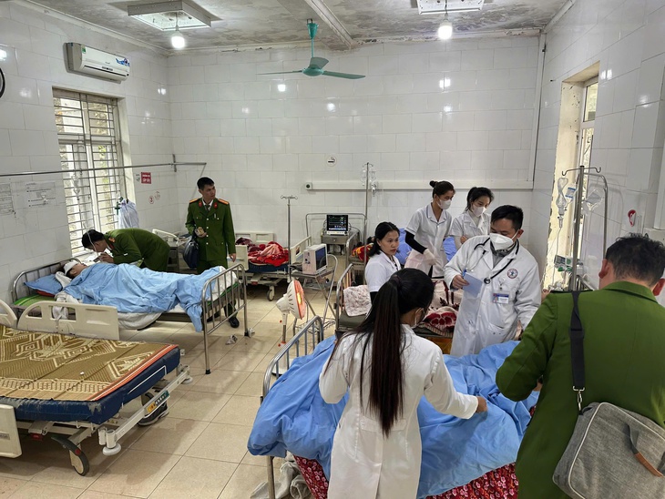 Công an thông tin nguyên nhân tai nạn thảm khốc ở Lào Cai làm 9 người tử vong- Ảnh 3. Công an thông tin nguyên nhân tai nạn thảm khốc ở Lào Cai làm 9 người tử vong- Ảnh 3.