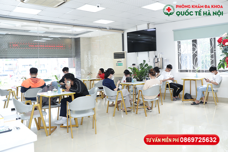Điều trị các bệnh phụ khoa: Bác sĩ khuyến cáo không trì hoãn khi xuất hiện dấu hiệu bất thường- Ảnh 2. Điều trị các bệnh phụ khoa: Bác sĩ khuyến cáo không trì hoãn khi xuất hiện dấu hiệu bất thường- Ảnh 2.