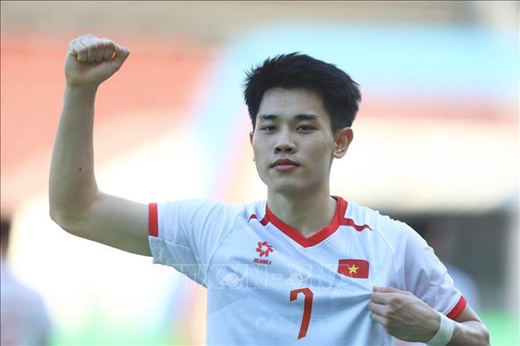Đình Bắc lập cú đúp, U22 Việt Nam giành 3 điểm trong trận ra quân- Ảnh 3. Đình Bắc lập cú đúp, U22 Việt Nam giành 3 điểm trong trận ra quân- Ảnh 3.