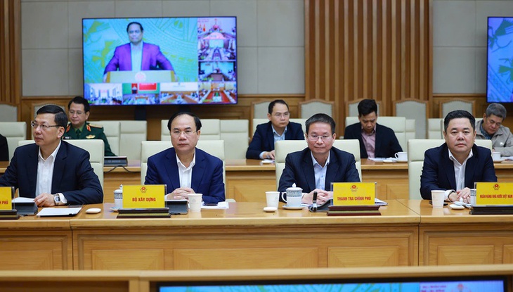 Thủ tướng: Phấn đấu hoàn thành 'Chiến dịch Quang Trung' trước 15/1/2026, chào mừng Đại hội XIV của Đảng- Ảnh 5.