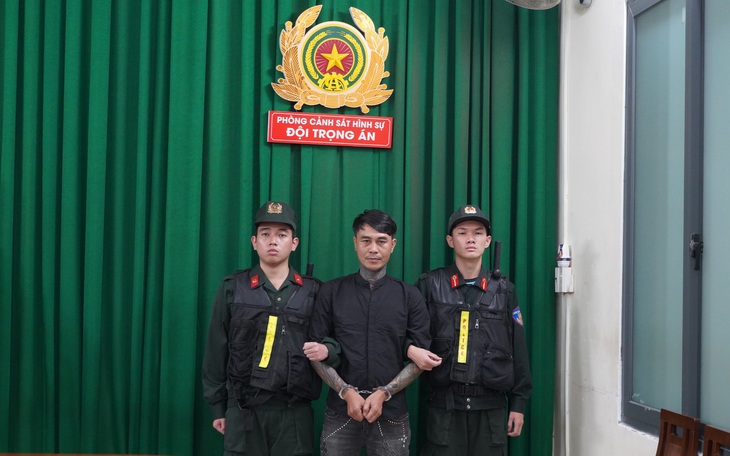 Tiếp tục khởi tố 15 đối tượng núp bóng doanh nghiệp đòi nợ thuê