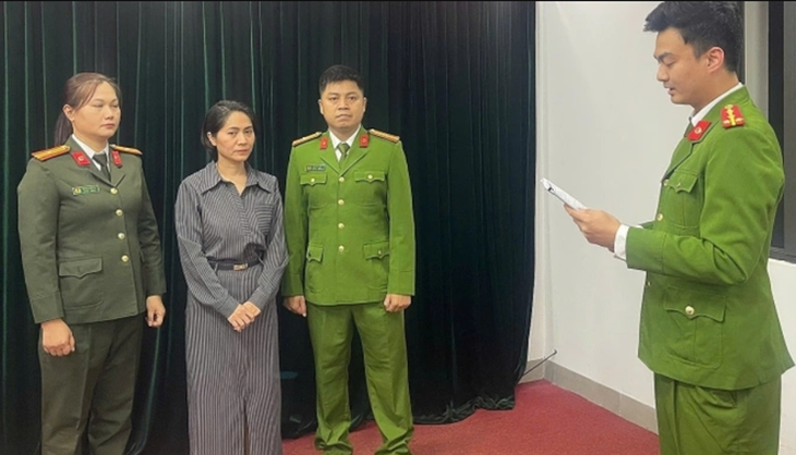 Nhà sản xuất 'Về đây bốn cánh chim trời' có thể đối mặt với hình thức xử lý nào?- Ảnh 1. Nhà sản xuất 'Về đây bốn cánh chim trời' có thể đối mặt với hình thức xử lý nào?- Ảnh 1.
