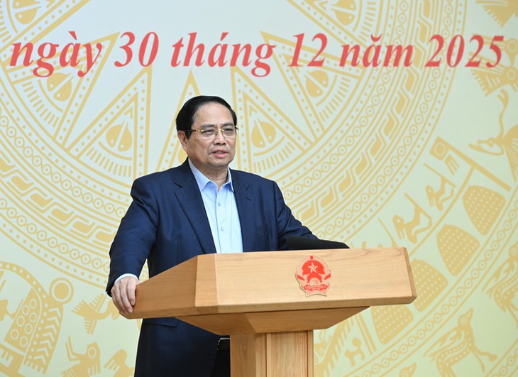 Thủ tướng: Phấn đấu hoàn thành 'Chiến dịch Quang Trung' trước 15/1/2026, chào mừng Đại hội XIV của Đảng- Ảnh 4.
