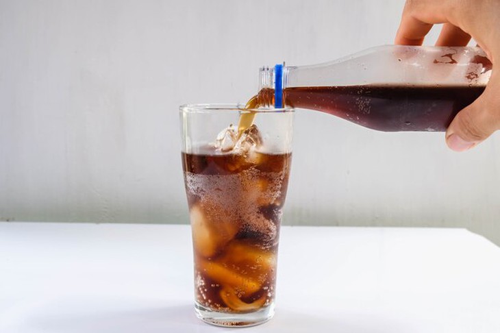 Cảnh giác với 2 loại đồ uống có thể làm bùng phát cơn gout cấp trong kỳ nghỉ lễ- Ảnh 3.