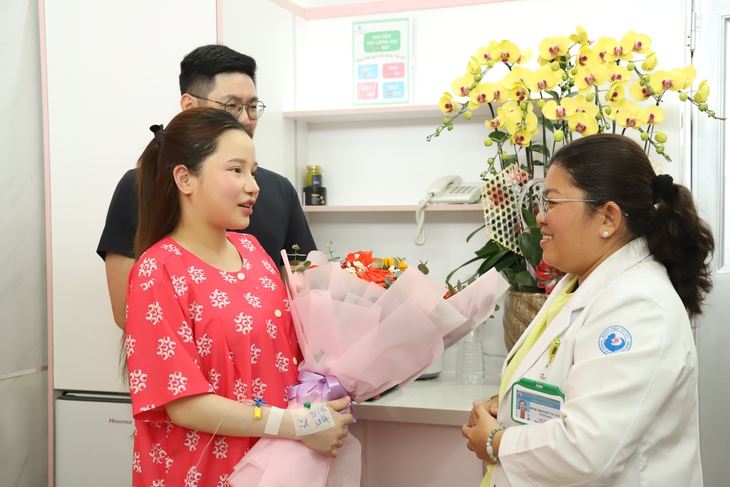 Ca can thiệp tim bào thai thứ 12 thành công chỉ trong 30 phút- Ảnh 9. Ca can thiệp tim bào thai thứ 12 thành công chỉ trong 30 phút- Ảnh 9.