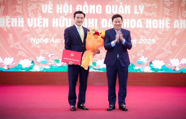 Bệnh viện Hữu nghị Đa khoa Nghệ An vinh danh Phó Giáo sư, Tiến sĩ, Bác sĩ Quế Anh Trâm- Ảnh 1. Bệnh viện Hữu nghị Đa khoa Nghệ An vinh danh Phó Giáo sư, Tiến sĩ, Bác sĩ Quế Anh Trâm- Ảnh 1.