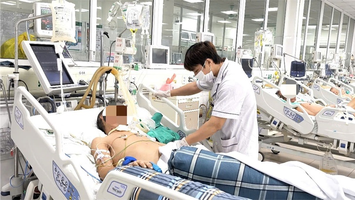 Nhiễm nấm phổi khi mắc cúm A, một người nguy kịch- Ảnh 6.