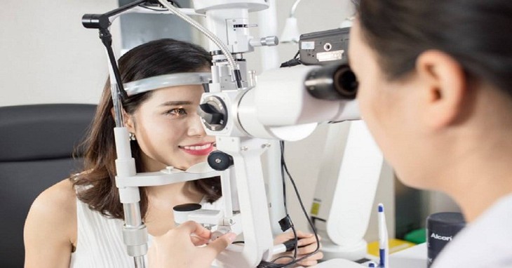 Làm gì khi bị trầy xước mắt?- Ảnh 3.