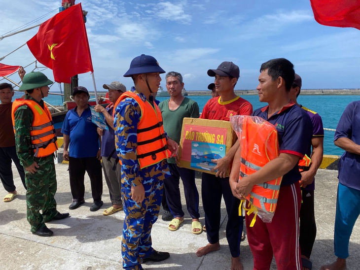 Đặc khu Trường Sa chủ động ứng phó áp thấp nhiệt đới- Ảnh 4.