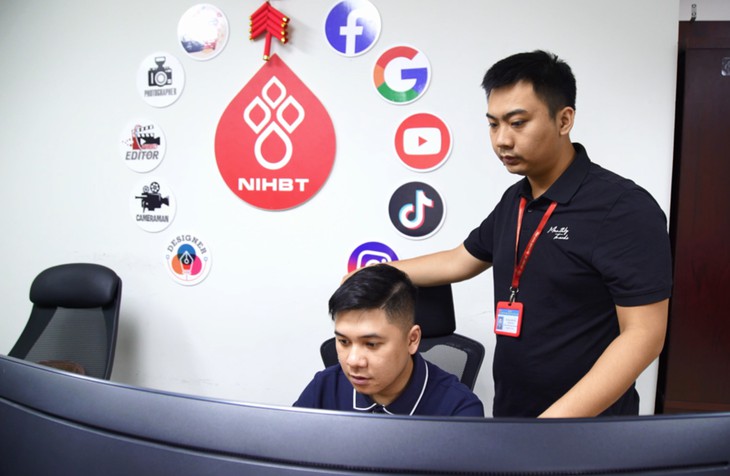 Đằng sau một đơn vị máu là cả cuộc chiến phòng, chống HIV của những con người thầm lặng- Ảnh 5.