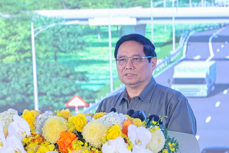 Thủ tướng phát lệnh khởi công cao tốc đầu tiên nối TPHCM với Bình Dương, Bình Phước, Tây Nguyên- Ảnh 2. Thủ tướng phát lệnh khởi công cao tốc đầu tiên nối TPHCM với Bình Dương, Bình Phước, Tây Nguyên- Ảnh 2.
